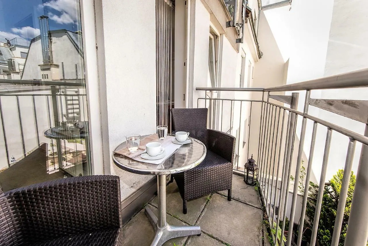 Apartment Klosterneuburger Strasse Vienna
