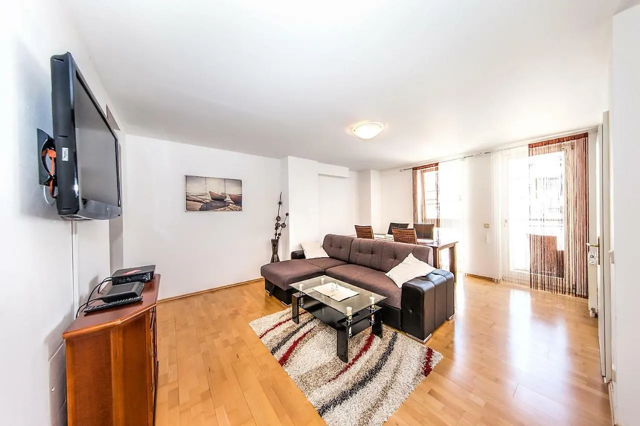 Apartment Klosterneuburger Strasse contacts